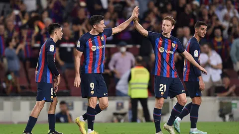 "บาร์เซโลนา" ยิงไม่ยั้ง ไล่ถล่ม "บียาร์เรอัล" จี้ เรอัล มาดริด 3 แต้ม ศึก ลา ลีกา