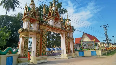 ยิงดับเจ้าภาพกฐิน เมาพกปืนไปงานบุญวัดดัง วิวาทลั่นไกมั่วชาวบ้านเจ็บ 2