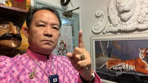 "ศรีสุวรรณ" วอนหยุดพฤติกรรมเลียนแบบ หลัง "เค ร้อยล้าน" บุกล็อกคอ "ธนาธร" 