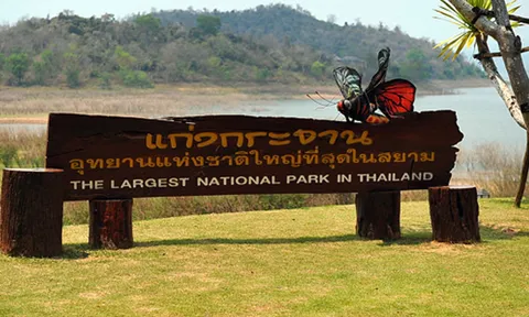 เดินเล่นเพลินๆ ที่ BALADE @แก่งกระจาน