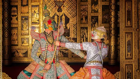 เปิดม่าน “โขน” ศิลปาชีพ+วัน “ธรรมศาสตร์สามัคคี”