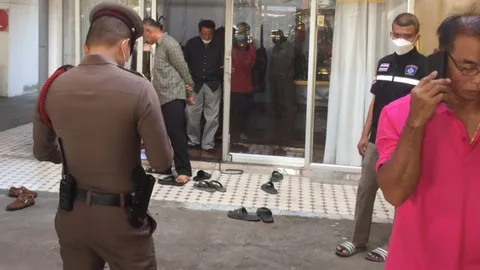 ผงะ พระลูกวัดรอบิณฑบาตอยู่นาน งัดประตู พบเจ้าอาวาสมรณภาพ คากุฏิแล้ว