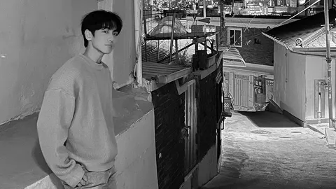 โซเชียล-เพื่อนดาราเกาหลีอาลัย อี จีฮัน เสียชีวิตในโศกนาฏกรรมอิแทวอน