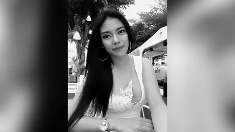 อาลัย "น้องนุ๊กนิ๊ค" พริตตี้สาวสวยงานมอเตอร์โชว์ ขี่บิ๊กไบค์ชนท้ายรถพ่วงดับ