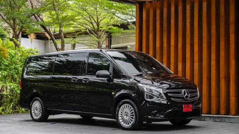 ประกอบนอกราคาดีงาม Mercedes-Benz Vito 119 CDI Tourer Select
