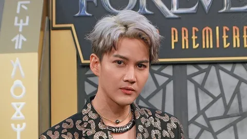 "กอล์ฟ พิชญะ" ฟินเกินฝัน เดินพรมม่วงประกบนักแสดงฮอลลีวูด ลุงสายเปย์หลงหลานสาว