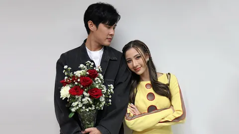 "เบน-แจมมี่" พระ-นาง "พยัคฆ์ร้ายนายกุหลาบ" ควงคู่โชว์จัดดอกไม้ตอกย้ำความหวาน
