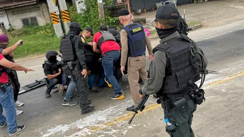 ชาร์จจับ (คลิป)