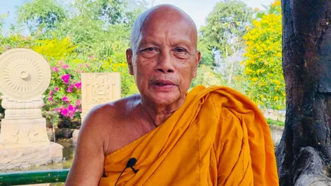 พระพยอม ชี้ ดวงจันทร์ไม่มีผลอะไรกับตัวเรา ขอจงทำความดีทุกอย่างจะดีเอง 