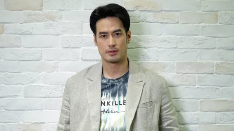 "บอย-ปกรณ์" จัดเต็มโหมดบู๊ใน "สายลับลิปกลอส" มองยาวคบ "เฟย์" คือคู่คิด