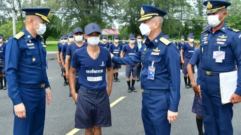 ผบ.ทอ. เยี่ยม 2 กองบินภาคใต้ สั่งดูแลทหารใหม่ กวดขันวินัย เข้มอาวุธปืน