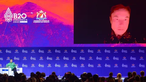 อีลอน มัสก์ โผล่ร่วมประชุมคู่ขนาน G20 ทางวิดีโอคอล เปิดใจทำงานหนัก