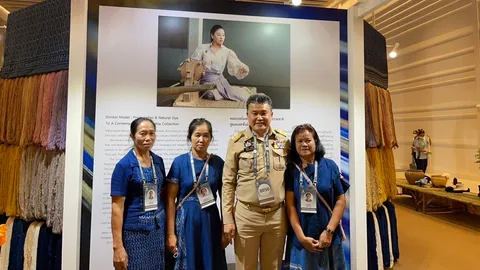 ผ้าครามไทยสู่เวทีโลก “ดอนกอยโมเดล” โชว์เคสประชุม APEC 2022