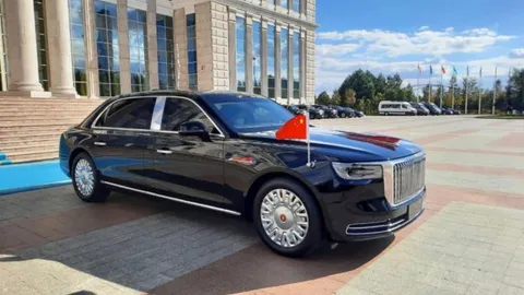 ส่องรถผู้นำจีน Hongqi N701 ลีมูซีนสุดไฮเทคของพญามังกร สี จิ้นผิง 