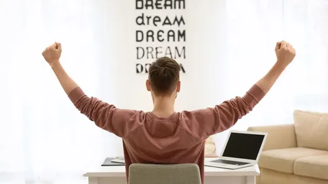 TOEIC, TOEFL, IELTS คืออะไร ถ้าอยากอัปเงินเดือน เลื่อนตำแหน่ง ต้องรู้จัก 3 ข้อสอบนี้