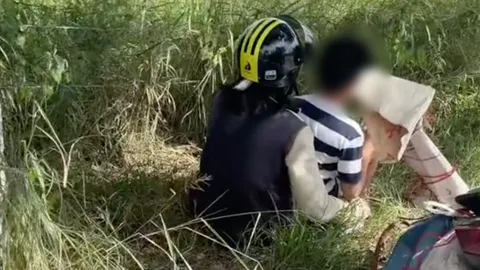 แม่เด็กชายวัย 13 แค้นจัด ลั่นขอตบสักฉาด หลังลูกโดนชายปริศนาบังคับนั่งตัก