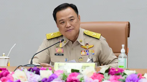 “อนุทิน” ประชุม คกก.นโยบายเชื้อดื้อยาฯ เห็นชอบ ตั้งเป้าลดเชื้อดื้อยา 10% 