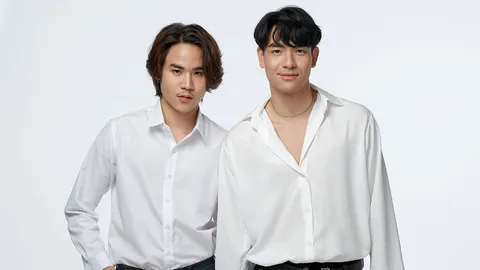 คู่จิ้น "ต้นข้าว-เจมส์" ชวนฟินสนั่นเมือง จัดแฟนมีตติ้งซีรีส์ "ฟ้าลั่นรัก"