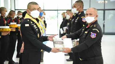 พล.ร.2 รอ. ปิดหลักสูตรประวัติศาสตร์ชาติไทย จ่อมอบกำลังพลนำขยายผล