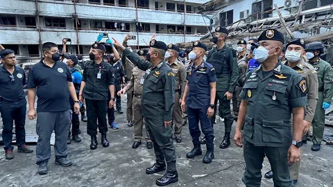 ผบ.ตร.บินด่วน “คาร์บอมบ์” แฟลตตร. ล่ามือระเบิดและซ่อมแซมที่พัก