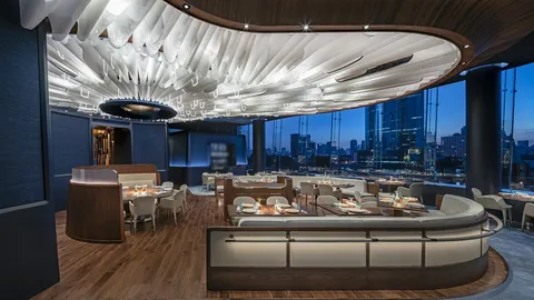 Blue by Alain Ducasse ฉลอง 3 ปีอย่างยิ่งใหญ่