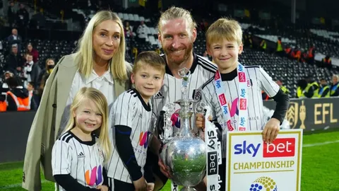 แนวรับอเมริกา จำใจเบี้ยวทริป “ดิสนีย์แลนด์” กับครอบครัว เพื่อมาลุยฟุตบอลโลก 2022