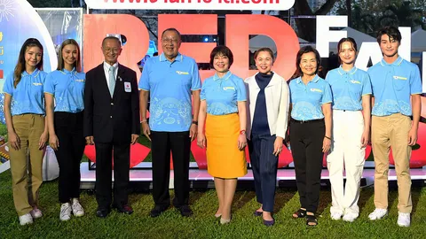 ขรรค์ ประจวบเหมาะ และ จันทร์ประภา วิชิตชลชัย แถลงข่าวการจัดงานกาชาดประจำปี 2565