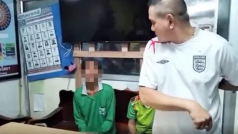 "รวบหนุ่มโหด" ฆ่า 2 ศพ มีดกะซวกคาบ้าน ดับแค้นฆ่าหมา-พูดจาดูถูก