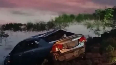 หนุ่มใหญ่กลับรถ พลาดตกสันเขื่อน ดิ่งลงน้ำ-จมลึก 8 เมตร เป็นศพสลด