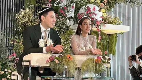 แอริน จูงมือ ไฮโซเบญ เข้าพิธีแต่งงานเรียบง่ายแต่อบอุ่น เจ้าสาวซึ้งน้ำตาแตก