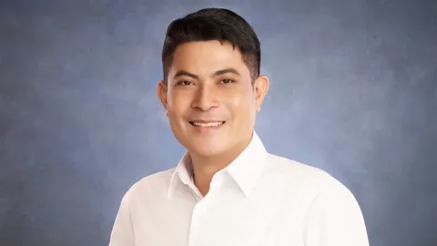 "พงศ์สินธุ์" ย้อนเดือด ผู้สมัคร ส.ส.ปชป. "คนเนรคุณ ไม่มีความเจริญในชีวิต"