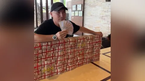 สุดยอดคนดวงดีแห่งปี หนุ่มศรีราชาถูกรางวัลที่ 1 งวดเดียว 144 ล้านบาท