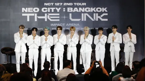 ชมภาพ NCT 127 แถลงข่าวคอนเสิร์ต ขอบคุณกระแสตอบรับท่วมท้นจนบัตรหมดเกลี้ยง