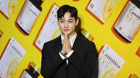 น่ารักอะ เจบี GOT7 เผยไลฟ์สไตล์สุดชิก พร้อมสวัสดีปีใหม่แฟนไทย (คลิป)