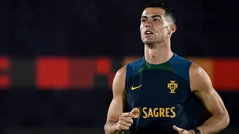 เปิดค่าจ้าง "โรนัลโด" กับว่าที่ทีมใหม่ในซาอุฯ ปีละ 7 พันล้านบาท ซื้ออะไรได้บ้าง