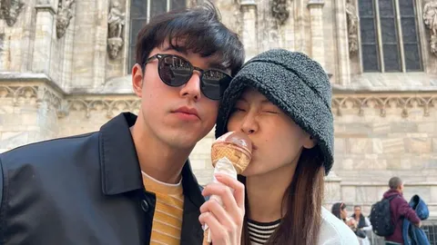 พิลึกพิลั่น