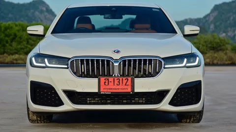 ตัวตึง ICE ทดสอบ BMW 520d M SPORT LCI ประกอบไทยขับดีงาม
