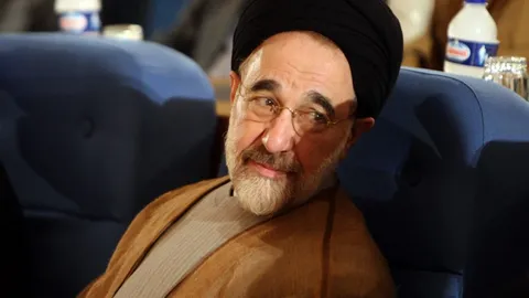 อดีต ปธน.อิหร่านแนะรัฐบาล ทำตามผู้ประท้วงเรียกร้องก่อนสายเกินไป