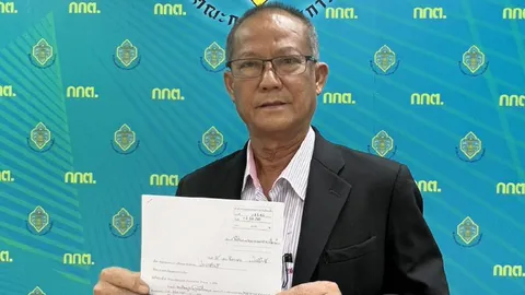 "สมบูรณ์" อดีต ส.ส.ปชป.จ.ตรัง 4 สมัย ไขก๊อก ทั้งน้ำตา ซบ รทสช.อีกราย 