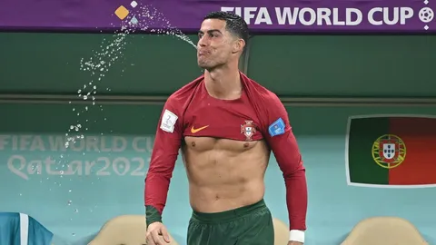 ทนไม่ไหวแล้ว "โรนัลโด" โต้ลือเตรียมชิ่ง "โปรตุเกส" ซัดสื่อหวิดทำทีมแตกในฟุตบอลโลก 2022