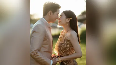 สวยตะลึง โบวี่ อัฐมา ในลุคชุดไทยในงานวิวาห์