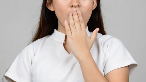 อย่าคิดว่าไม่สำคัญ หมอเตือน "สะอึกไม่หาย" อาจตรวจพบเป็นมะเร็งปอด