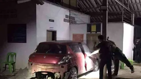 คนร้ายป่วนใต้ บุกยิงเอ็ม 79 -ปาบึม ฐาน ชคต.บันนังสตา บาดเจ็บรวม 4 นาย 