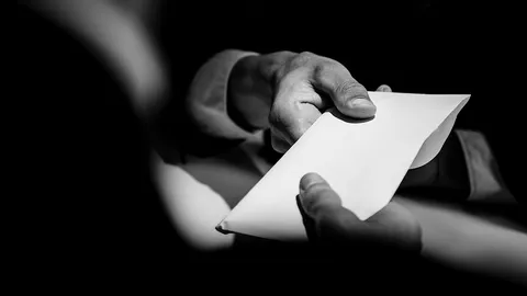 อำนาจที่ซื้อมาด้วยเงิน