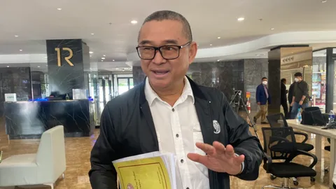 เรืองไกร จ่อคัมแบ็กพลังประชารัฐ อบรมว่าที่ผู้สมัคร ส.ส. ย้ำข้อห้าม-คุณสมบัติ