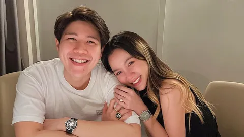 อะตอม ชนกันต์ ฉลองวันเกิดด้วยการสวมแหวนขอแฟนสาวแต่งงาน หลังคบกัน 4 ปี