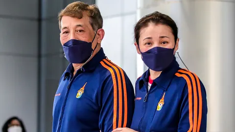 ในหลวง-ราชินี ประชวรโควิด อาการน้อย ถวายพระโอสถ พสกนิกรร้อยรวมจิตตภาวนา