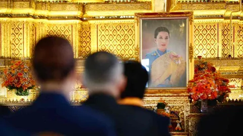 มูลนิธิอาสาเพื่อนพึ่ง (ภาฯ) จัดพิธีเจริญพระพุทธมนต์ ถวาย "พระองค์ภา"