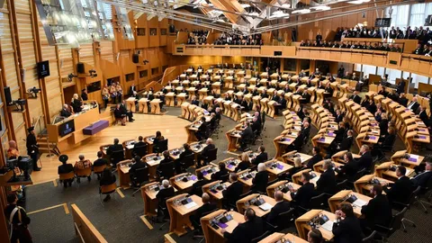 สภาสกอตแลนด์ผ่านกฎหมาย ให้คนข้ามเพศเปลี่ยนเพศตัวเองง่ายขึ้น