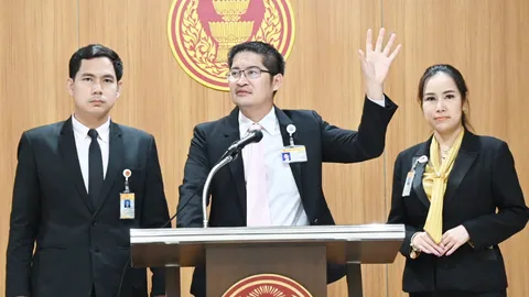 เชิญ “นายกฯ-ผบ.ทร.” แจงปม ร.ล.สุโขทัย “เต้” ดักคอ ควรให้เกียรติสภามาเอง